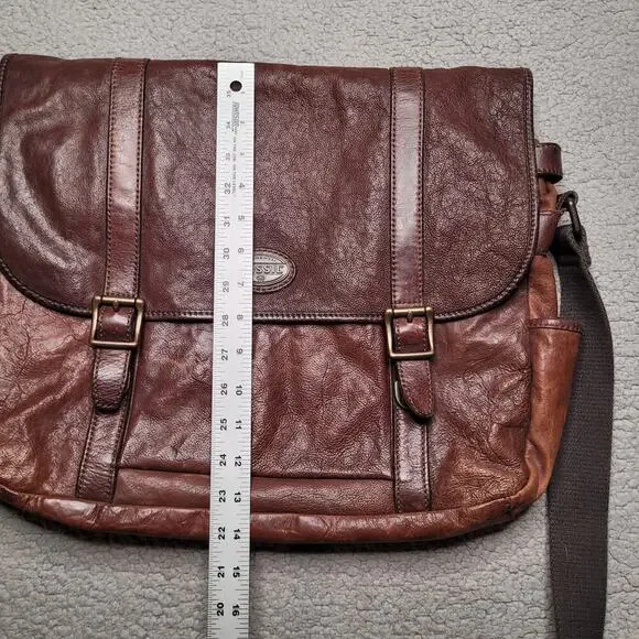Fossil Messenger Bag Brown Cowhide Leather Crossbody Laptop Satchel Distressed